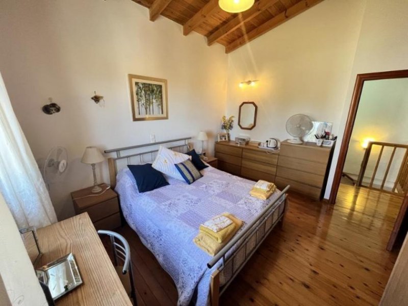 Neo Chorio im Apokoronas Kreta, Neo Chorio: Haus mit atemberaubendem Bergblick zum Verkauf Haus kaufen